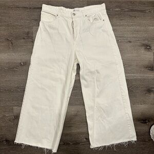 Zara White Wide-Leg Frayed Jeans,